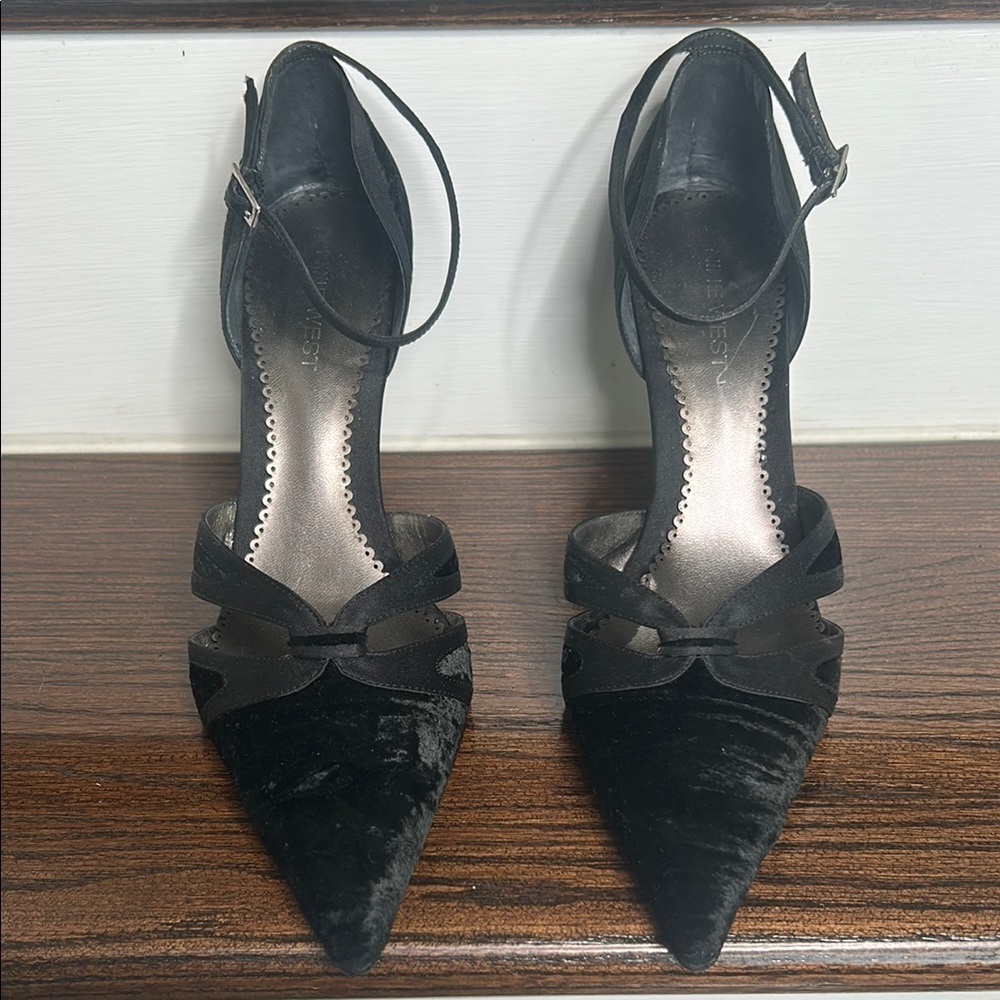 Elegant Black Nine West Velvet Women's Shoes, 8M, Ankle Strap